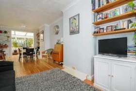 3 bedroom Terraced f...